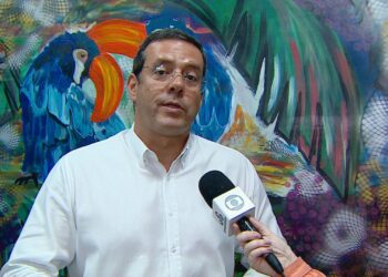 'Verdade dos fatos prevalecerá’, diz Dr. Furlan, alvo de operação da PF que investiga milícia digital
