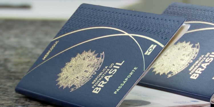 Procura por passaporte cresce no Amapá antes das férias; PF emite 500 por mês