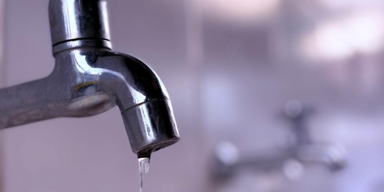 Estudo aponta que desperdício de água no Amapá equivale a 15 piscinas olímpicas por dia